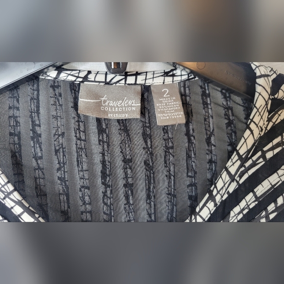 Chico's Travelers Collections zip up topper - Picture 3 of 5